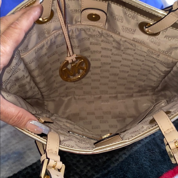 Michael Kors Shimmering Gold Tote - Picture 4 of 4